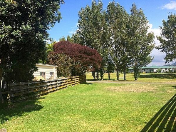 Sandy Feet - Papamoa Beach Holiday Home Exterior photo